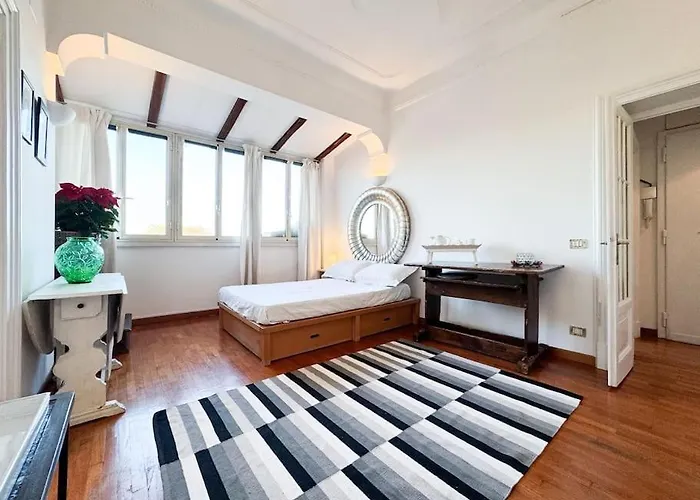 Apartment Maison Taro Penthouse With Terrace Rom