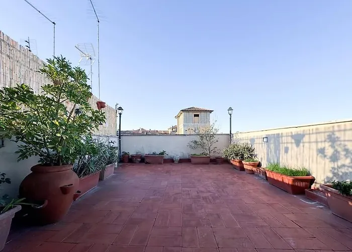Maison Taro Penthouse With Terrace Apartment Rom